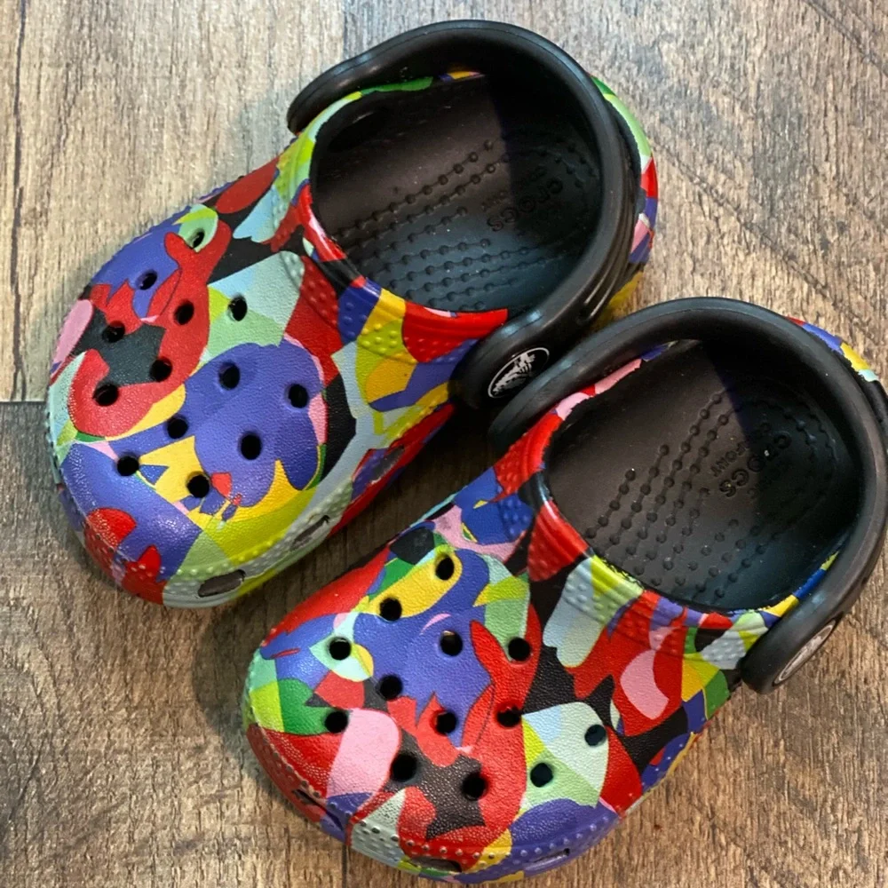 Crocs - Picture 2 of 2
